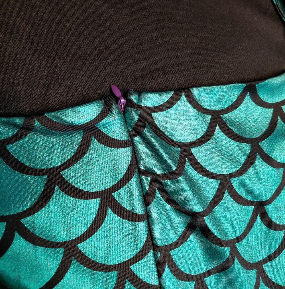 Rosegal Green Scale-Print Bodice with Purple High-Low Skirt Dress - Picture 9 of 11